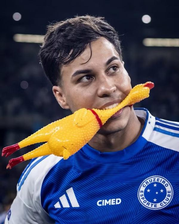 Kaio Jorge provoca o Atlético-MG.(Imagem:Gustavo Aleixo/ Cruzeiro)