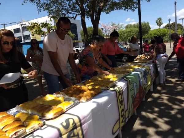 Vaqueiros participam do tradicional festejo de São Pedro de Alcântara, em Floriano(Imagem:FlorianoNews)