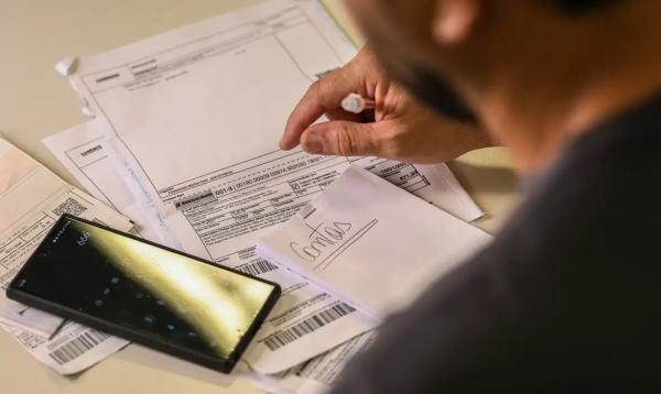 Reajuste aplicado foi de 6,79% ou R$ 103(Imagem:Marcelo Camargo/Ag&ecirc;ncia Brasil)