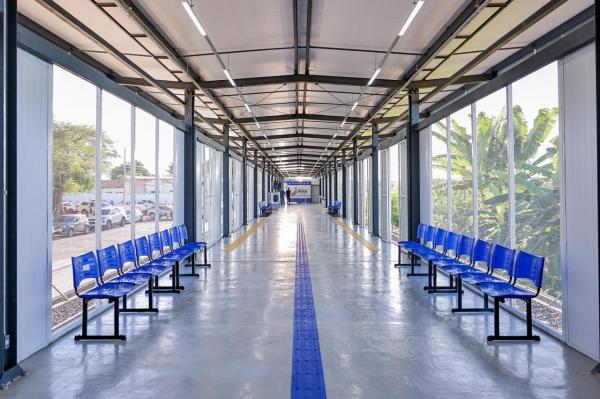 Ricardo Campos, presidente da União das Associações de Moradores e Entidades Populares da Zona Sudeste (Unandeste), celebrou o impacto da obra na vida da população. ?É uma conquist(Imagem:Divulgação/Governo do Piauí)