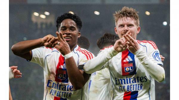 Em dois jogos no Lyon, Endrick tem mais minutos em campo do que em tr&ecirc;s meses com Xabi Alonso(Imagem:Twitter/Lyon)