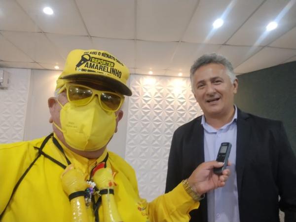 Repórter Amarelinho com o reitor da Uespi, Evandro Alberto(Imagem:FlorianoNews)
