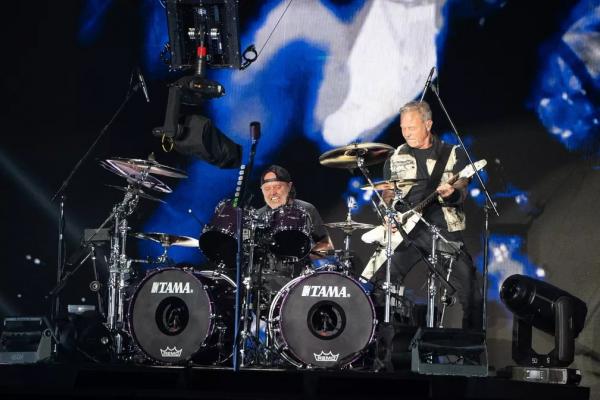 James Hetfield e o baterista Lars Ulrich durante apresentação do Metallica em São Paulo(Imagem:Fábio Tito)