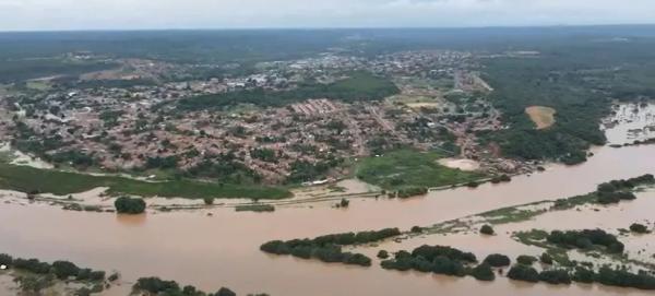 Rio Parnaíba transborda em Uruçuí, Sul do Piauí.(Imagem:Netto Fotografia)