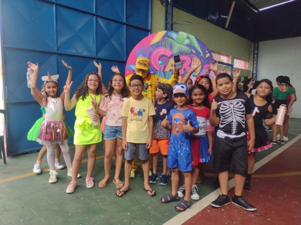 Escola Pequeno Príncipe celebra o Carnaval com 