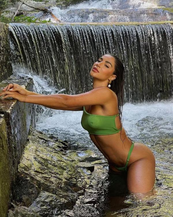Gabriela Versiani(Imagem:Reprodução/Instagram)