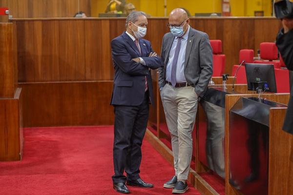 Deputados Franzé Silva e Wilson Brandão(Imagem:Thiago Amaral/Alepi)