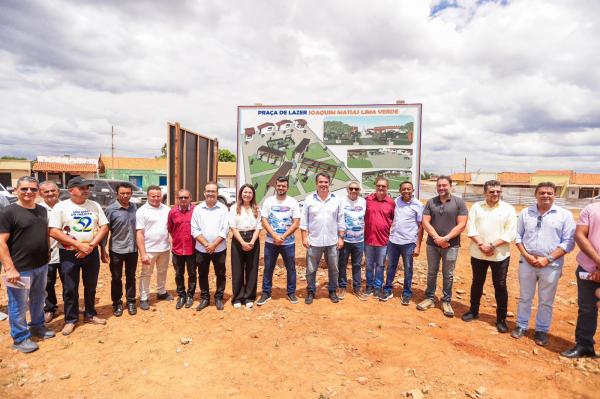 No anivers&aacute;rio de Lagoa do S&iacute;tio, Ciro Nogueira anuncia obras estruturantes para a cidade.(Imagem:Ascom)