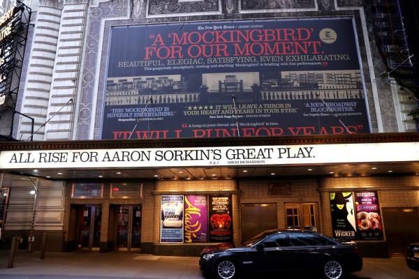 Teatros da Broadway adiam abertura e seguem fechados até maio de 2021(Imagem:Reprodução)