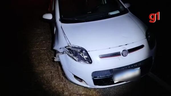 Motorista perde o controle de carro, sobe no meio-fio e morre atropelado ao tentar trocar pneus na PI-247.(Imagem:Divulgação/PMPI)