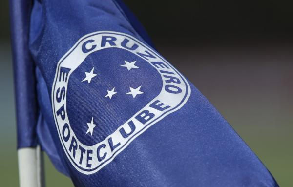 Denunciado à CNRD por contrato suspeito, Cruzeiro ainda aguarda decisão na esfera esportiva(Imagem:Reprodução)