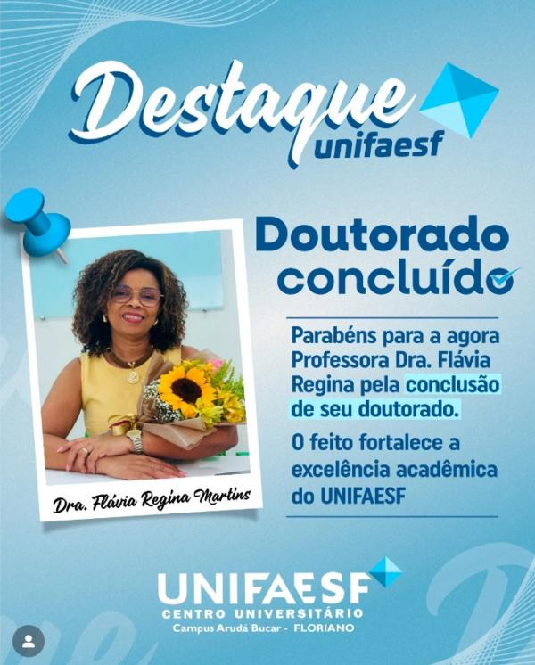 Fl&aacute;via Regina, professora e coordenadora do curso de Psicologia do UNIFAESF.(Imagem:Reprodu&ccedil;&atilde;o/Instagram)