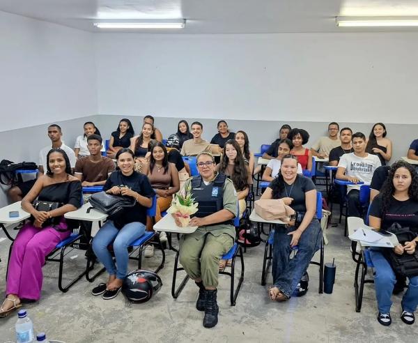 Palestra na UESPI debate viol&ecirc;ncia dom&eacute;stica em alus&atilde;o ao Dia da Mulher em Floriano.(Imagem:Reprodu&ccedil;&atilde;o/Instagram)