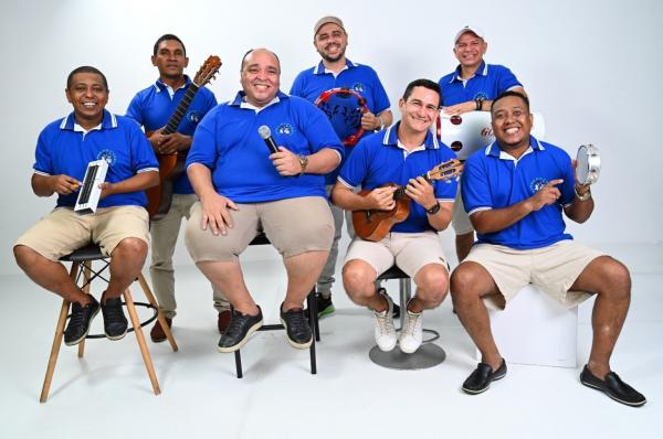 Grupo piauiense Samba no Coreto faz a apresentação de abertura. (Imagem: Divulgação)