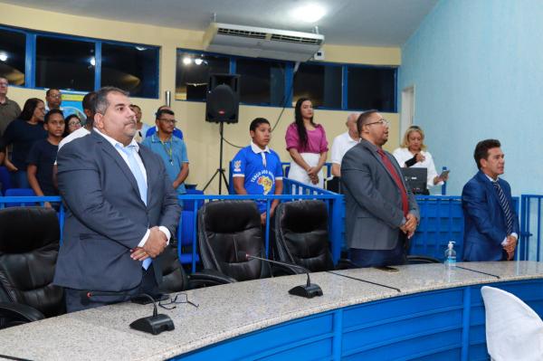 Câmara Municipal homenageia o Terço dos Homens Mãe Rainha com sessão solene.(Imagem:CMF)