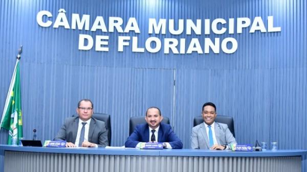 Vereadores Lauro César, Marcony Alisson e Felipe Vieira.(Imagem:CMF)