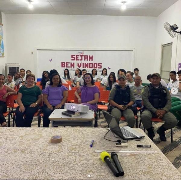 Patrulha Maria da Penha promove conscientização em palestra na Escola Estadual.(Imagem:Reprodução/Instagram)