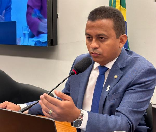 Ddeputado federal Dr. Francisco Costa (PT-PI)(Imagem:Divulgação)