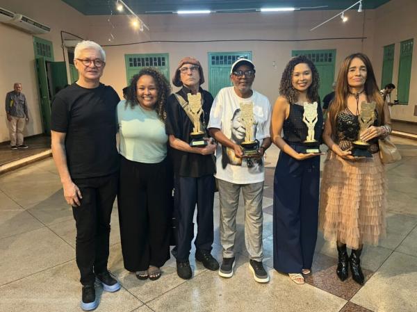 Grupo Har&eacute;m de Teatro foi premiado com o Trof&eacute;u Em Cena na 10&ordf; SeNThe.(Imagem:Ascom Secult)