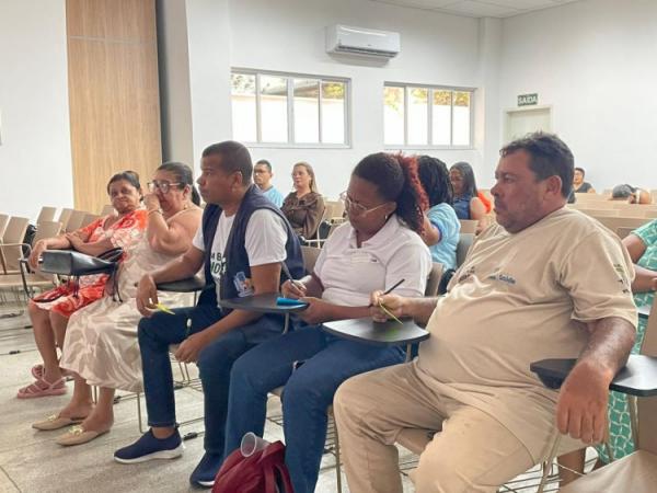 Secretaria de Meio Ambiente de Floriano promove capacitação sobre Coleta Seletiva.(Imagem:Secom)