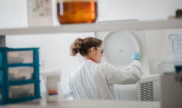 Escola para cientistas tem inscrições abertas para curso superior.(Imagem:Raphael Pizzino/Coordcom/UFRJ)