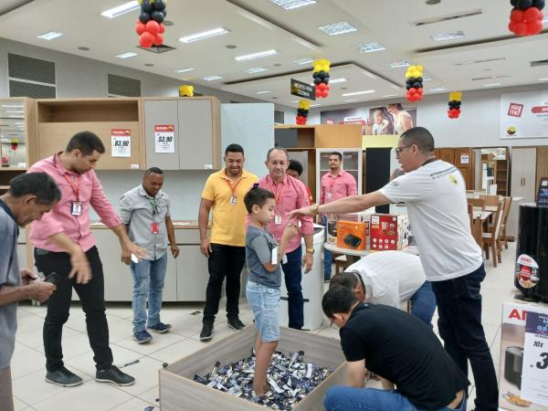 Armazém Paraíba realiza 1º sorteio de prêmios pelos 67 anos da loja em Floriano(Imagem:FlorianoNews)