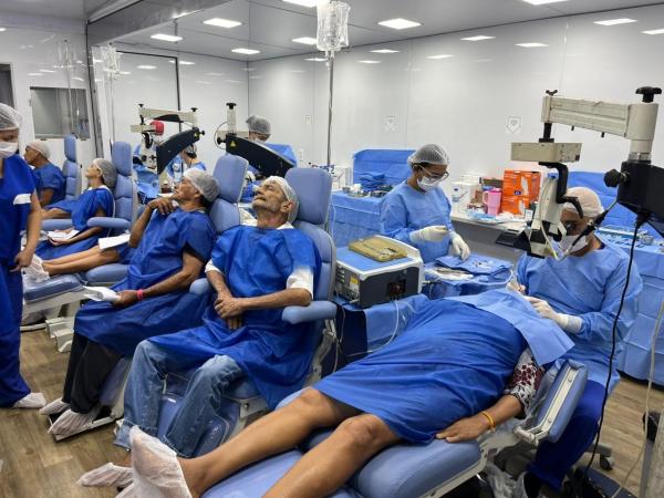 Mutir&atilde;o da Catarata devolveu a vis&atilde;o a v&aacute;rios pacientes que comemoram o retorno da vis&atilde;o e a melhoria da qualidade de vida.(Imagem:Ascom Sesapi)