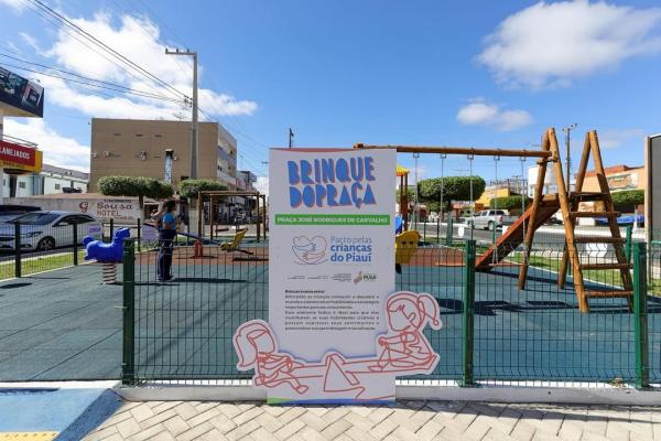Brinquedopra&ccedil;as ampliam op&ccedil;&otilde;es de lazer e fortalecem o desenvolvimento infantil em 17 munic&iacute;pios piauienses(Imagem:Ascom Secid)