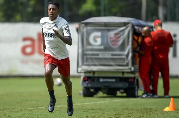 Bruno Henrique evolui bem em recuperação.(Imagem:Flamengo)