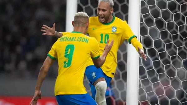 Neymar comemora o gol em Japão x Brasil.(Imagem:Lucas Figueiredo/CBFc)