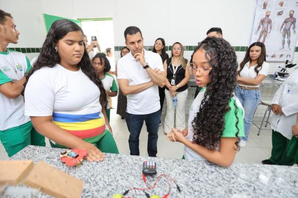 Governo do Estado amplia pol&iacute;tica de tempo integral com entrega de Cetis modernizados em Oeiras e Col&ocirc;nia do Piau&iacute;(Imagem:Ascom Seduc)