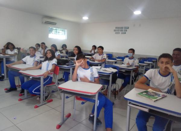 Escola Municipal Antônio Nivaldo(Imagem:FlorianoNews)