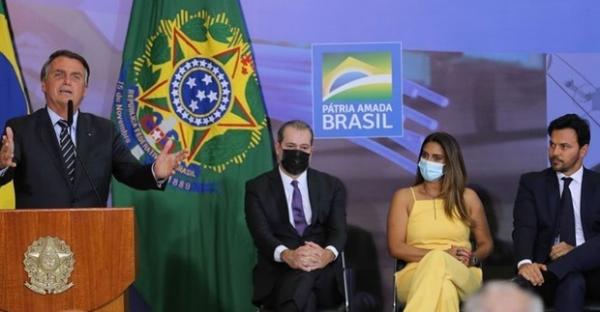 Bolsonaro critica proposta de Lula(Imagem:Reprodução)