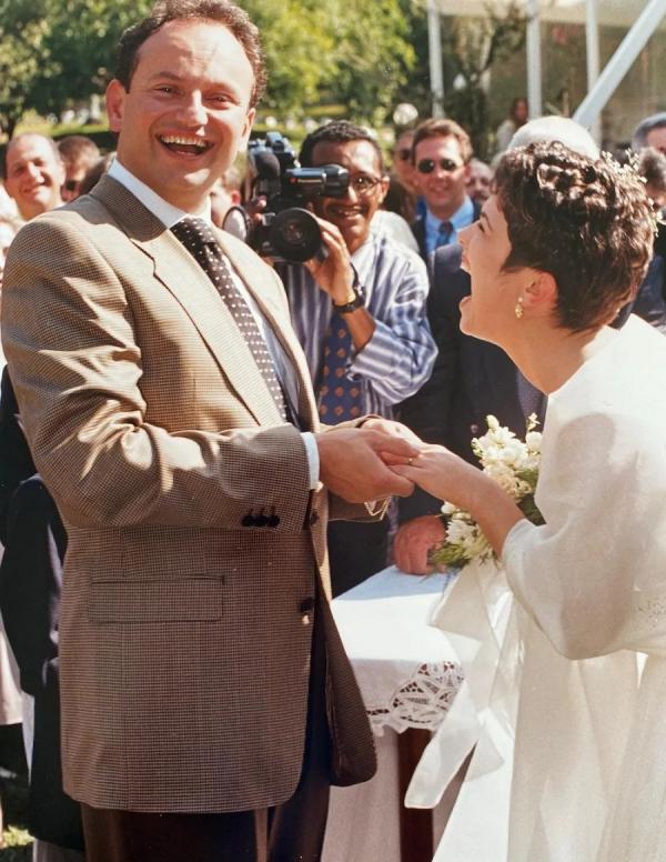 Sandra Annenberg e o marido Ernesto Paglia.(Imagem:Reprodução/Instagram)