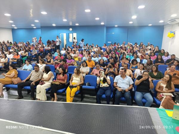 Floriano realiza III Seminário Municipal de Boas Práticas do PPAIC 2025.(Imagem:Divulgação)