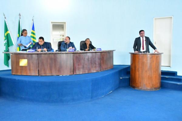 Sessão dupla encerra o segundo ciclo de sessões de novembro na Câmara de Floriano(Imagem:CMF)