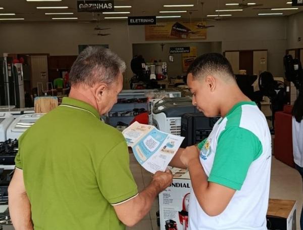 Estudantes da rede estadual levam leitura e matemática às ruas de Guadalupe em preparação para o Enem e Saeb(Imagem:Divulgação)