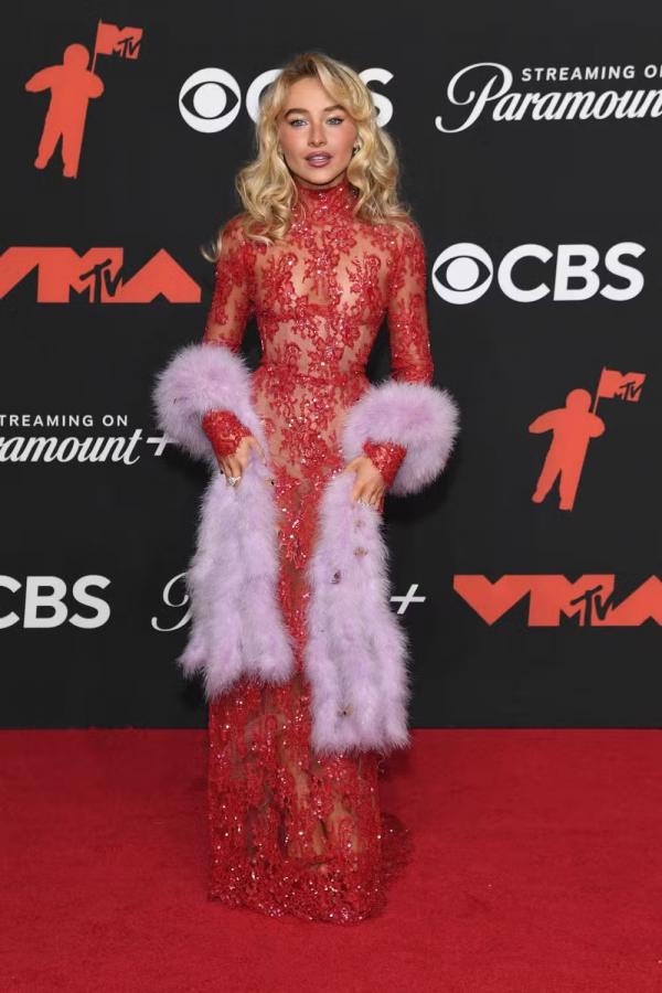 Sabrina Carpenter no VMA 2025(Imagem: Getty Images)