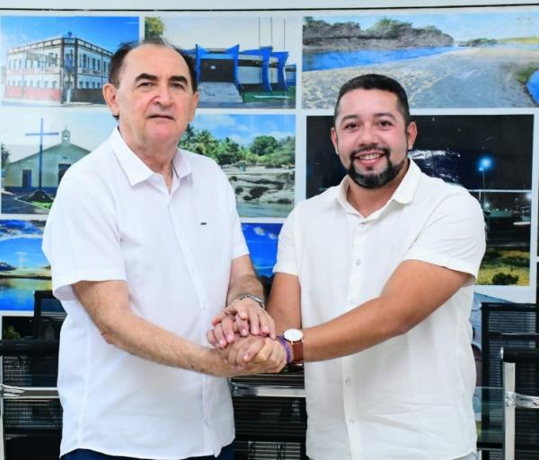 Prefeito de Floriano anuncia Enofre Carvalho como novo secret&aacute;rio de Desenvolvimento Rural.(Imagem:Reprodu&ccedil;&atilde;o/Instagram)
