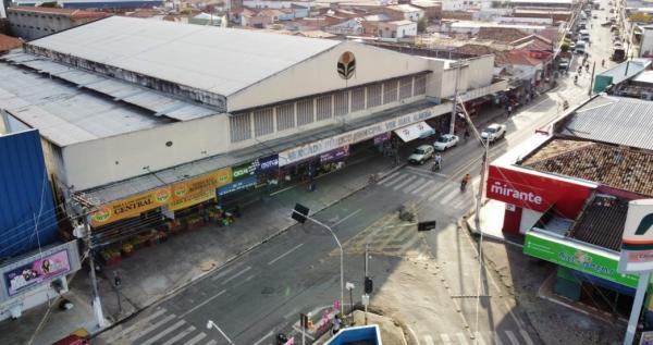 Mercado Público Central de Floriano.(Imagem:Secom)