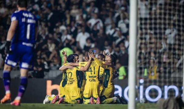 Mirassol faz história com vaga direta para Copa Libertadores.(Imagem:PEDRO ZACCHI/AGÊNCIA MIRASSOL/DIREITOS RESERVADOS)