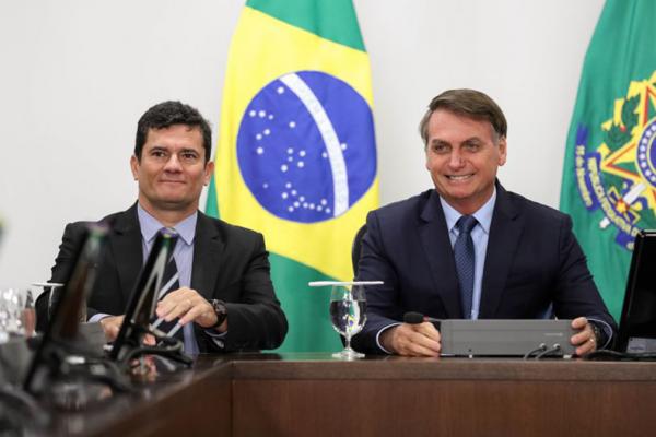 O pré-candidato à Presidência da República pelo Podemos, Sérgio Moro, voltou a acusar o presidente Jair Bolsonaro por ter progressivamente 