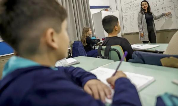 Prova pode ser usada para selecionar docentes para a educa&ccedil;&atilde;o b&aacute;sica.(Imagem:Bruno Peres/Ag&ecirc;ncia Brasil)