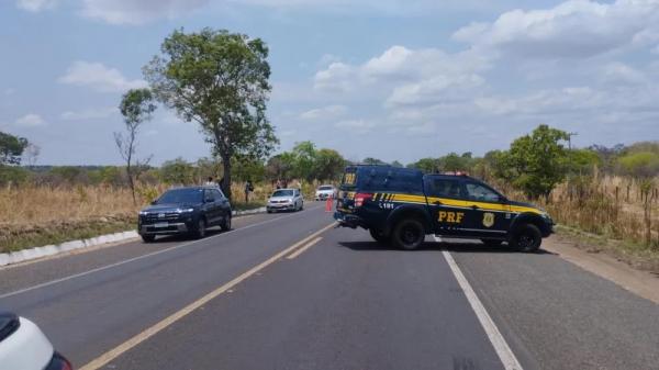 Grave acidente na BR-343, em Floriano, deixa jovem de 20 anos morto.(Imagem:Al&ocirc; Piau&iacute;)