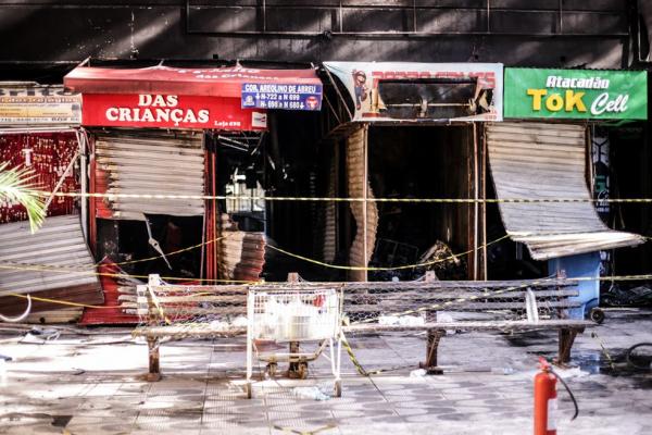 Incêndio no Shopping da Cidade.(Imagem:Rômulo Piauilino/Prefeitura de Teresina)