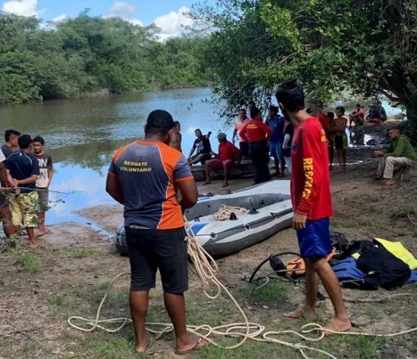 Um jovem de 18 anos morreu neste sábado (11) vítima de afogamento no rio Marataoan, na zona rural do município de Barras (distante 119 km de Teresina).   De acordo com informações(Imagem:Reprodução)