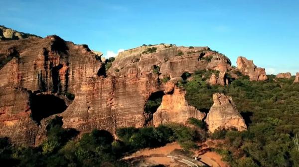 Serra da Capivara tem cenários deslumbrantes.(Imagem:Terra da Gente)