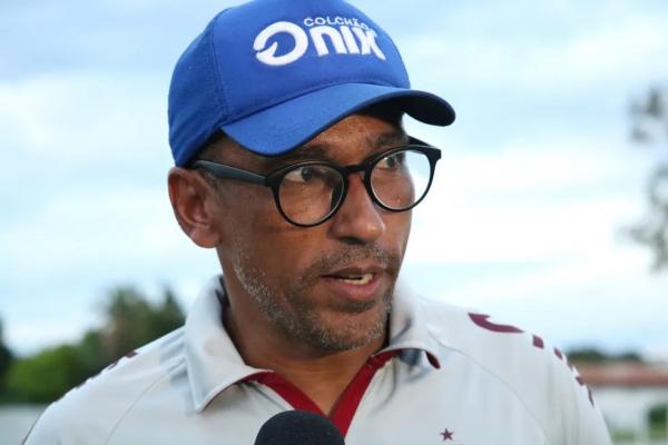  Eduardo dos Santos, técnico do Fluminense-PI.(Imagem:Pablo Cavalcante )