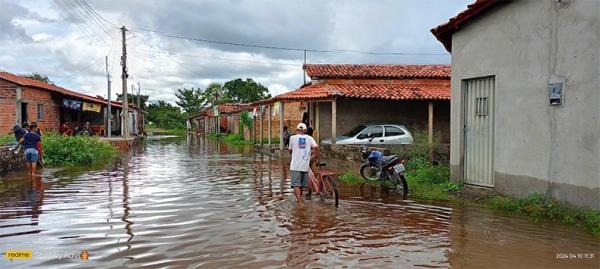 Rio Marataoan inunda município de Barras devido às chuvas fortes na região.(Imagem:Defesa Civil)