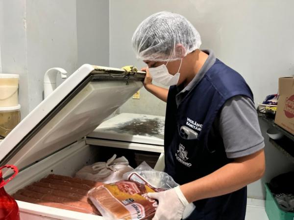 Vigil&acirc;ncia Sanit&aacute;ria de Floriano inspeciona pizzarias e refor&ccedil;a orienta&ccedil;&otilde;es sobre seguran&ccedil;a alimentar(Imagem:Secom)